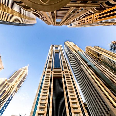 Budget Rooms With Private Bathroom For 'Girls' Only In Dubai, Marina المظهر الخارجي الصورة